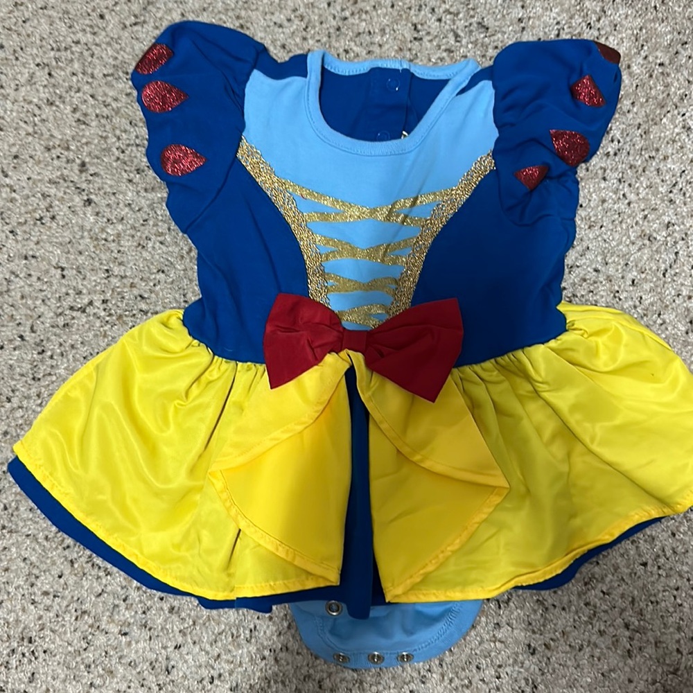 Disney Baby Snow White onesie